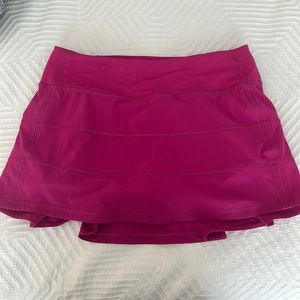 Lululemon pace rival skirt